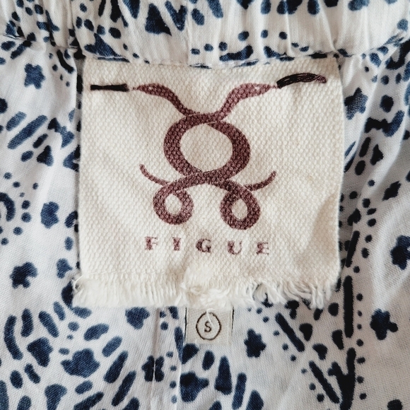 Figue Maja Pompom Shorts - Picture 7 of 12
